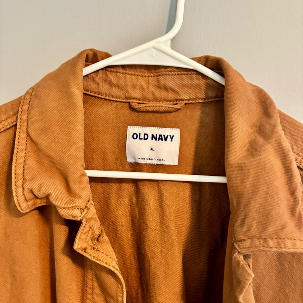 Old Navy Tan Shackleton - Picture 3 of 4